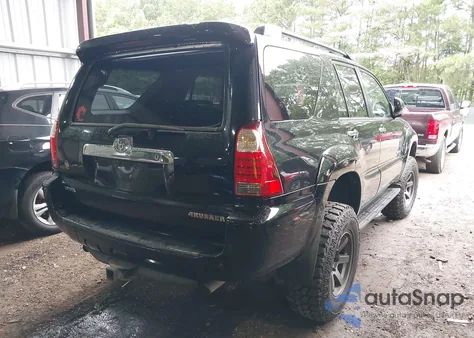 2009 Toyota 4Runner Sr5 V6 z USA, uszkodzony, nr VIN JTEBU14R39K037374